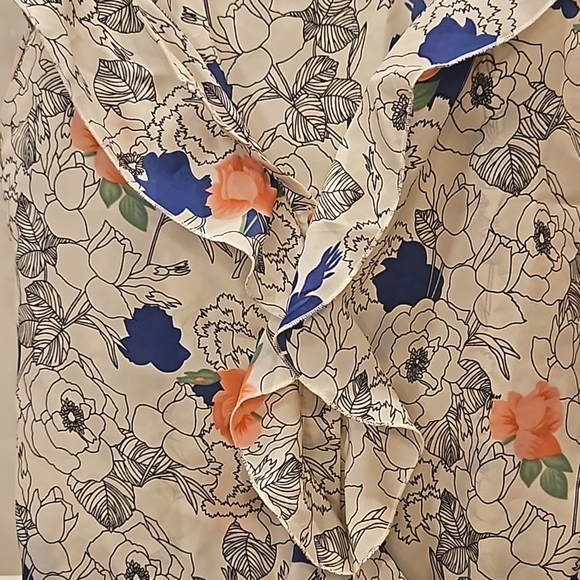 White floral print vest top with ruffle front S - Picture 2 of 3